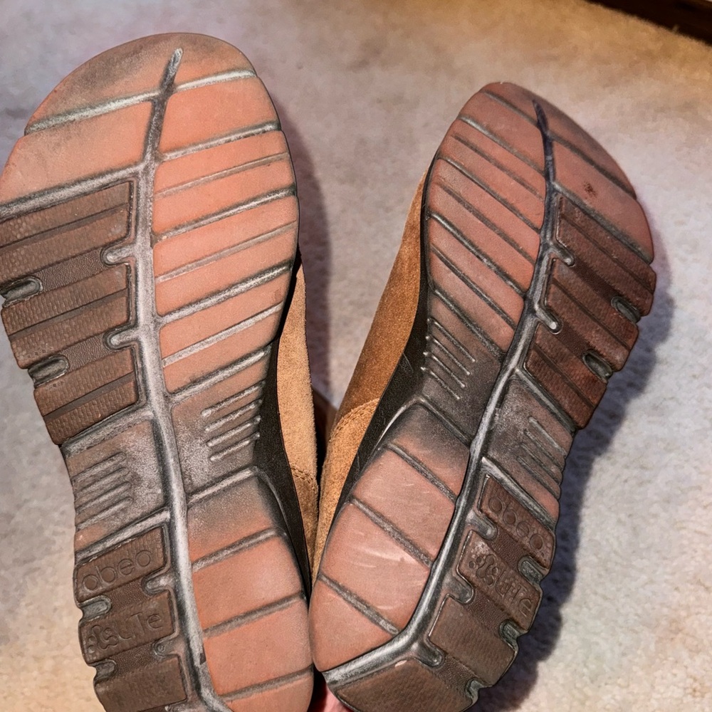 Tan Lite Abeo boots - Picture 5 of 5
